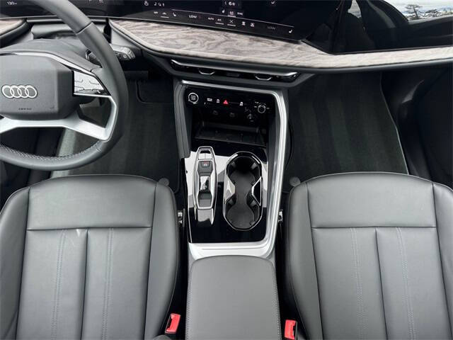 2025 Audi Q5 quattro Premium Plus TFSI