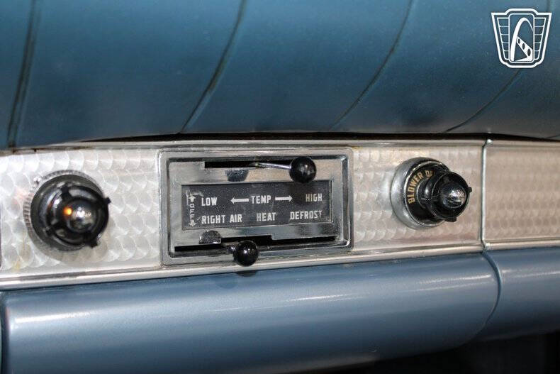1957 Ford Thunderbird