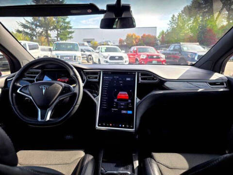 2017 Tesla Model X 75D