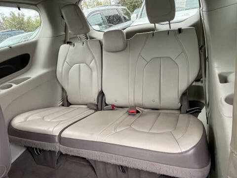 2018 Chrysler Pacifica Touring L