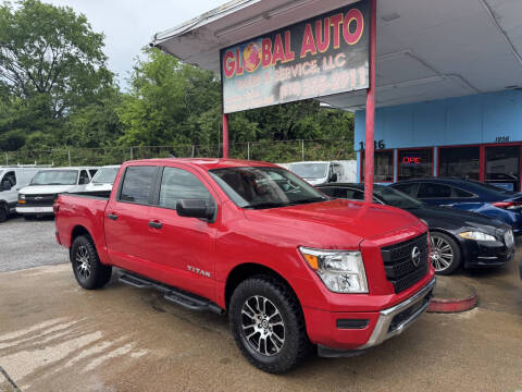 2022 Nissan Titan SV