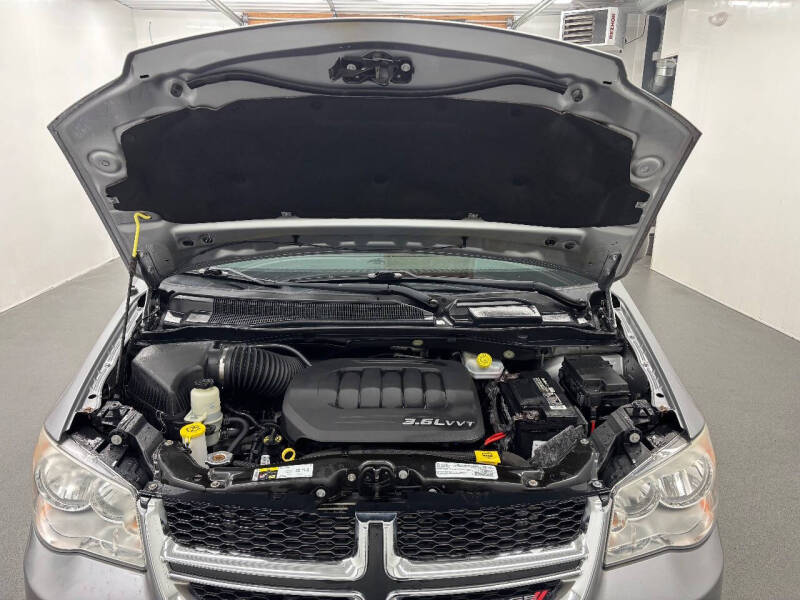 2017 Dodge Grand Caravan SE