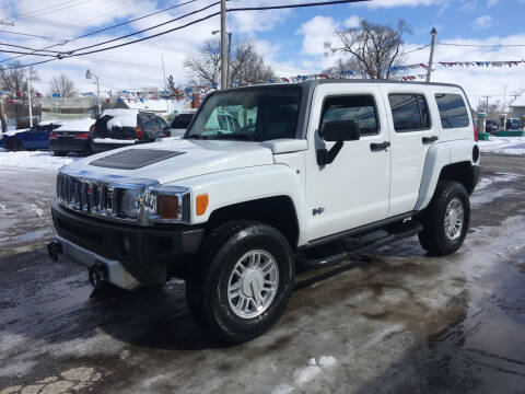 2009 HUMMER H3 for sale at Antique Motors in Plymouth IN