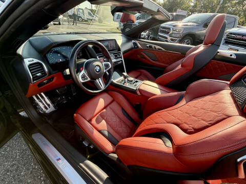 2020 BMW M8