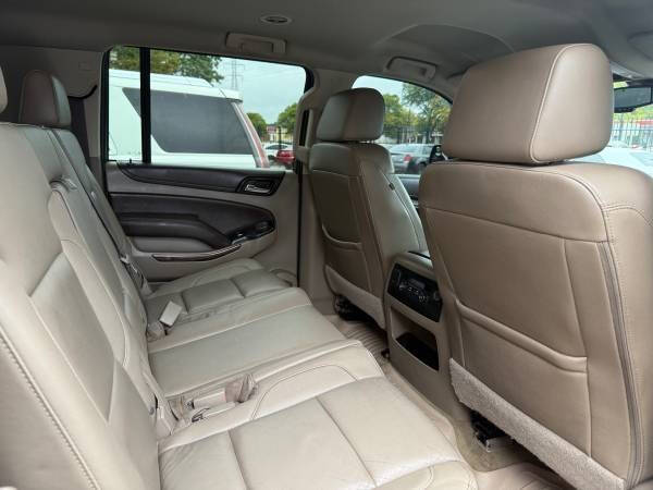 2017 Chevrolet Suburban LT