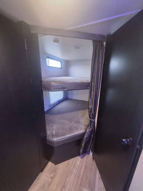 2021 Forest River Cherokee Grey Wolf 28DT