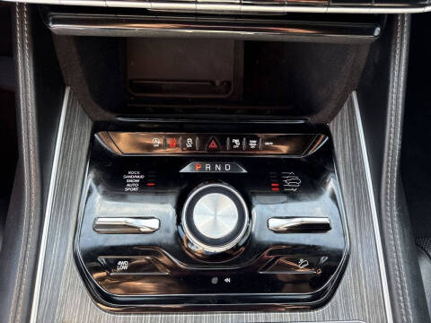 2024 Jeep Wagoneer L Series III