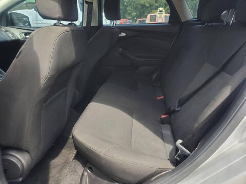 2015 Ford Focus SE
