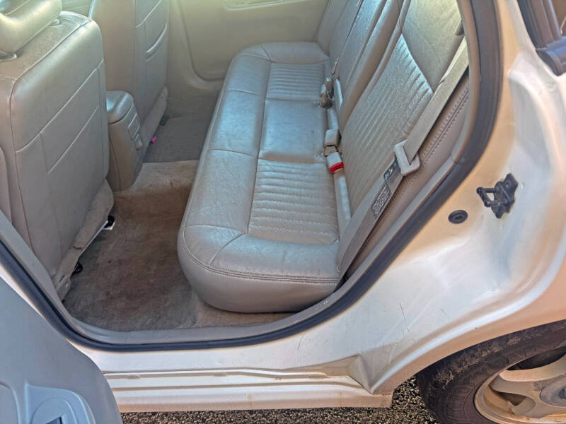 2001 Chevrolet Impala LS