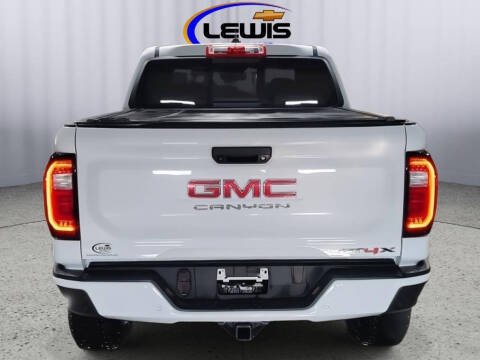 2024 GMC Canyon AT4X