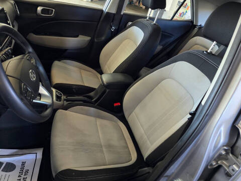 2023 Hyundai Venue SEL