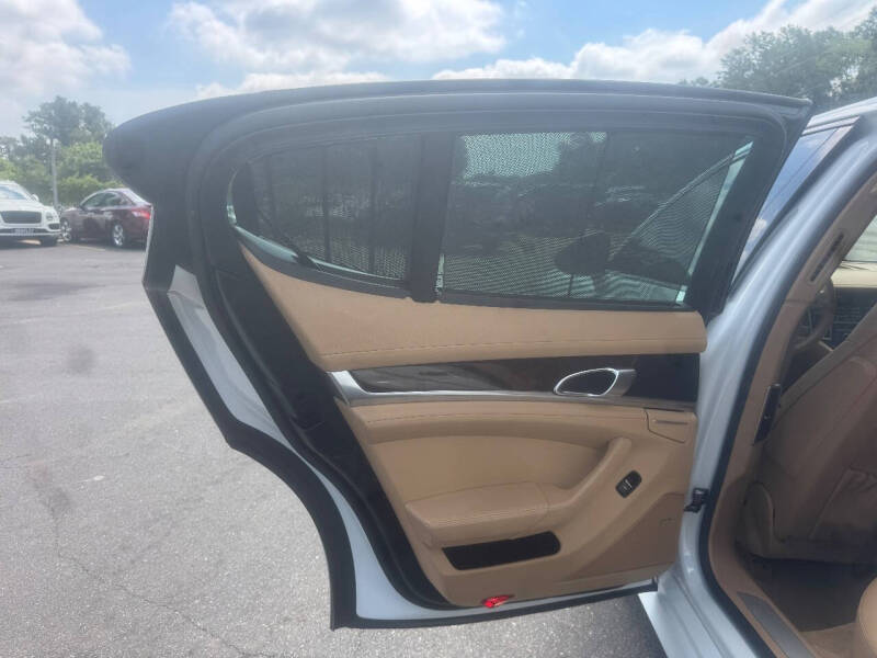 2015 Porsche Panamera