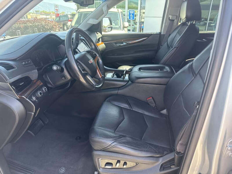 2015 Cadillac Escalade Premium