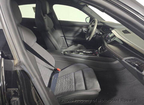 2022 Audi e-tron GT quattro Premium Plus