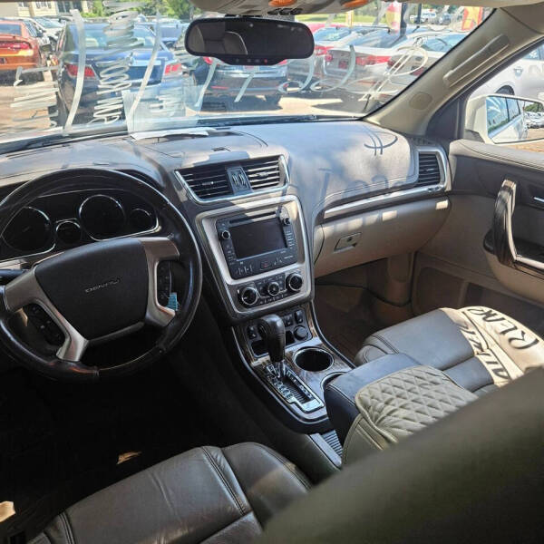 2014 GMC Acadia Denali