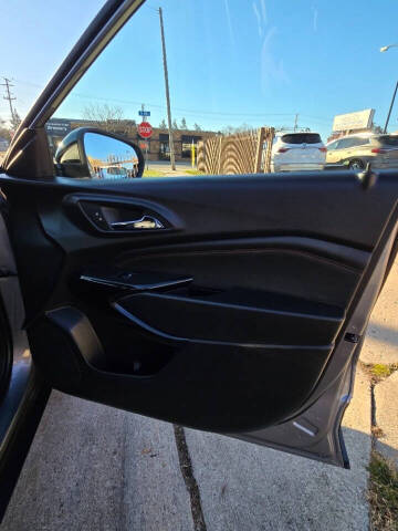 2025 Chevrolet Trax RS