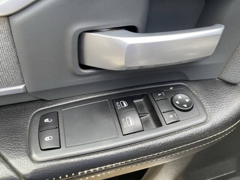 2020 RAM 3500 SLT