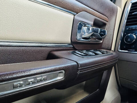 2014 RAM 1500 Laramie