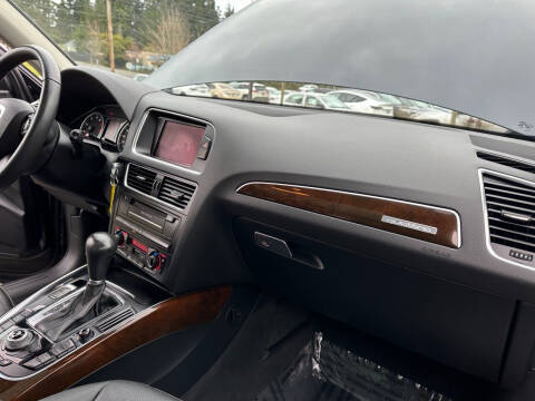 2012 Audi Q5 2.0T quattro Premium Plus