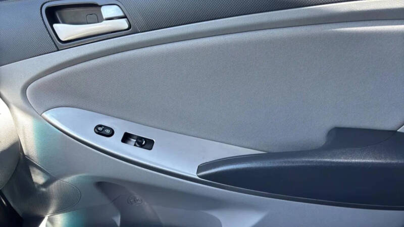 2017 Hyundai Accent