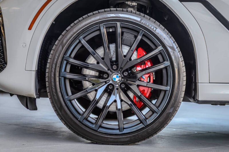 2021 BMW X6 xDrive40i