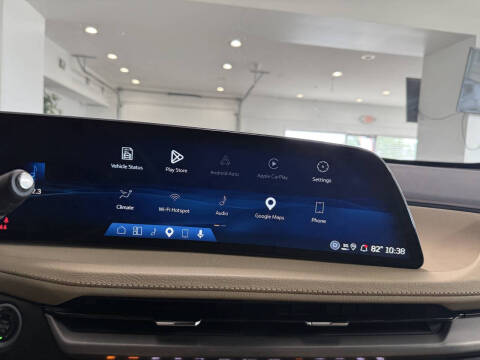 2024 Cadillac XT4 Luxury
