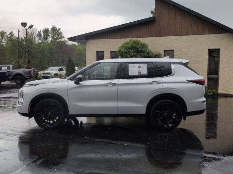 2023 Mitsubishi Outlander