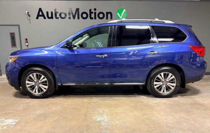2020 Nissan Pathfinder S