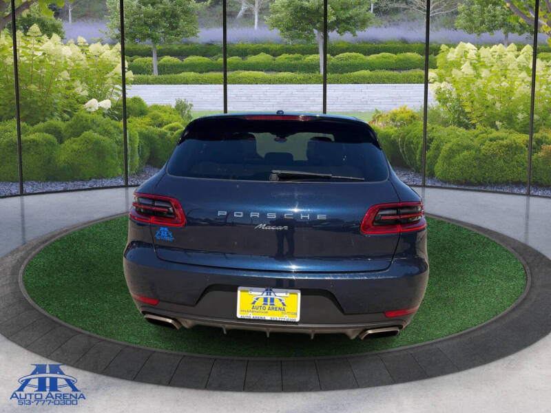 2017 Porsche Macan