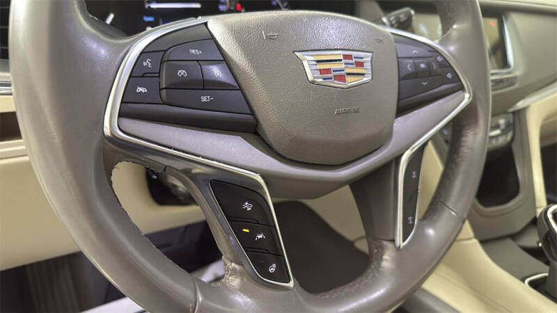 2018 Cadillac XT5 Luxury