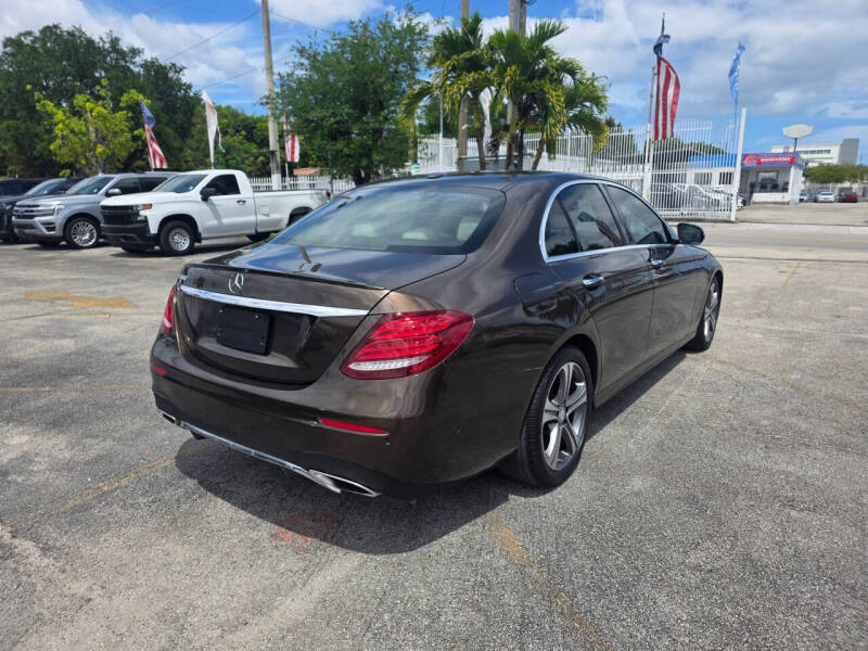 2017 Mercedes-Benz E-Class E 300