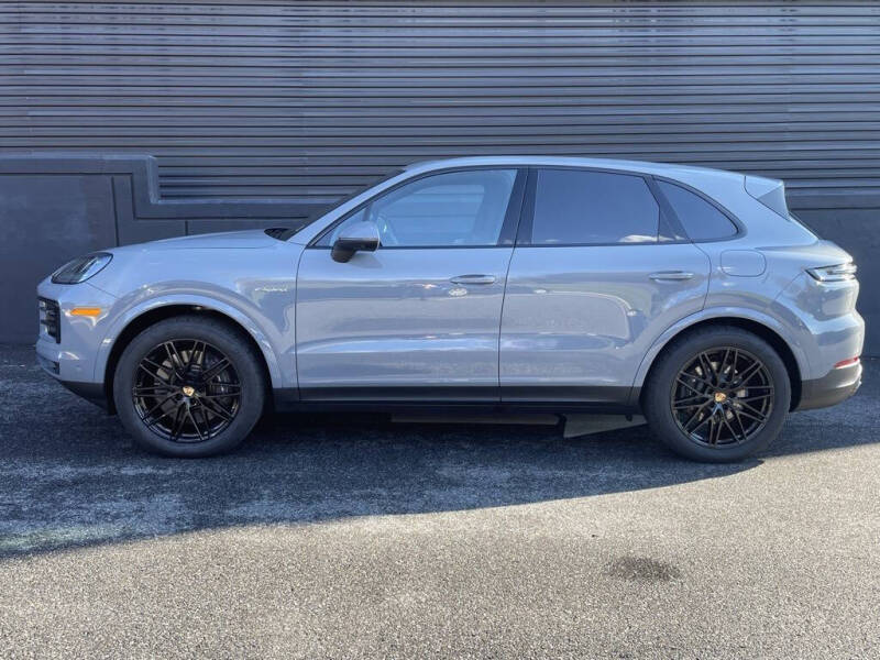 2024 Porsche Cayenne E-Hybrid