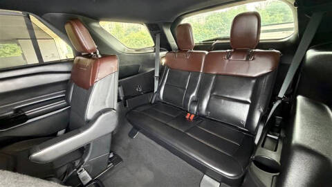 2021 Ford Explorer Platinum