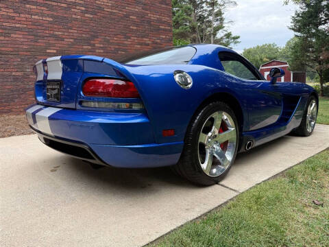 2006 Dodge Viper SRT-10