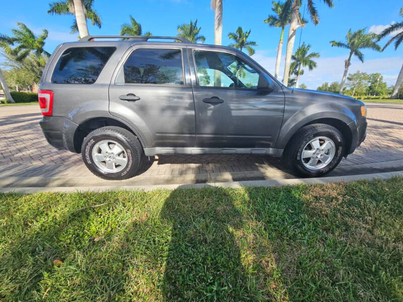 2010 Ford Escape for sale at World Champions Auto Inc in Cape Coral FL