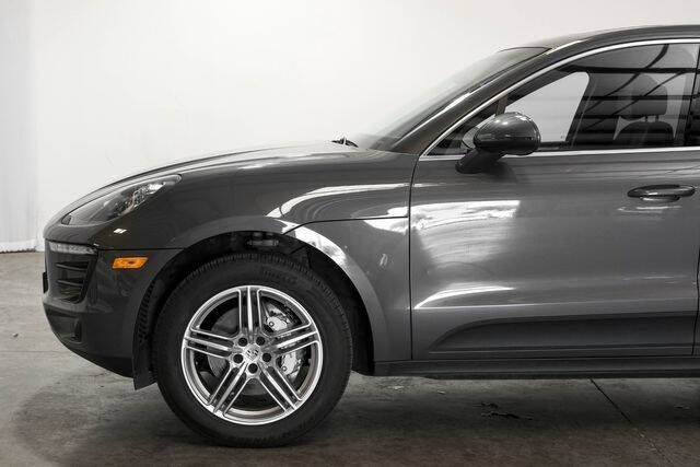 2016 Porsche Macan S