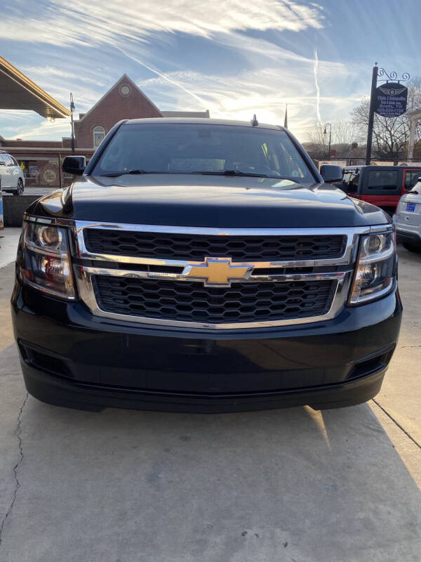 2017 Chevrolet Suburban LS