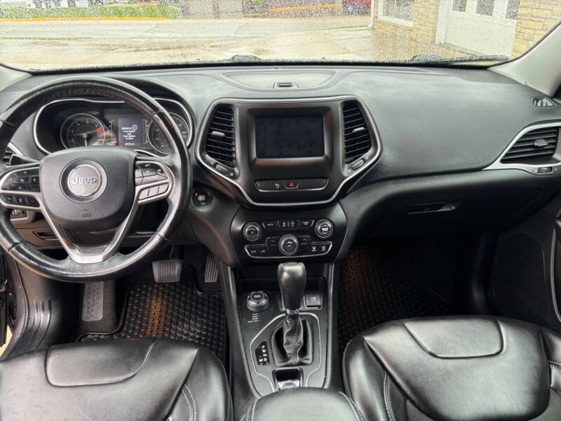 2019 Jeep Cherokee Latitude Plus