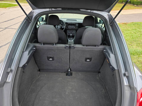 2014 Volkswagen Beetle 1.8T Entry PZEV