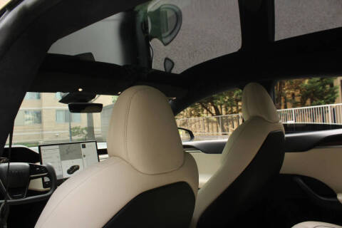 2021 Tesla Model S Plaid
