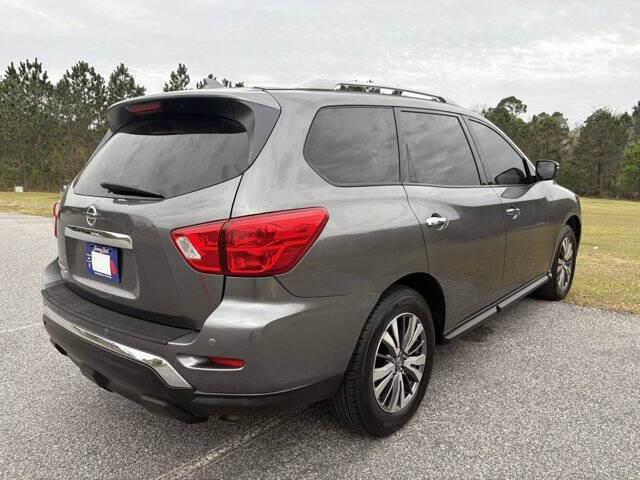 2019 Nissan Pathfinder S