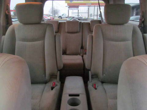 2012 Nissan Quest