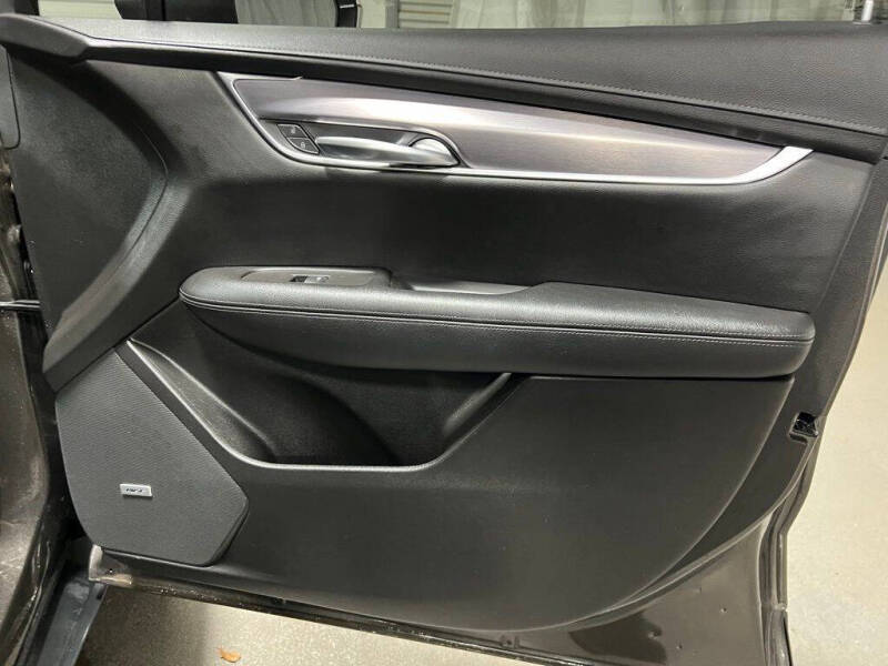 2020 Cadillac XT5 Luxury