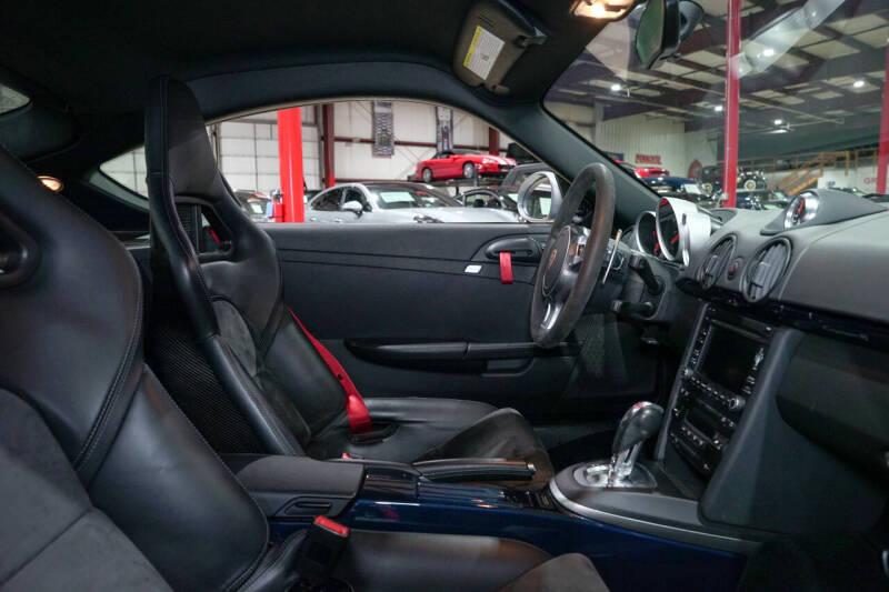 2012 Porsche Cayman R