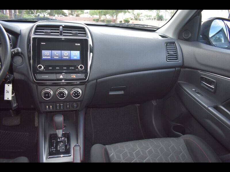 2022 Mitsubishi Outlander Sport LE