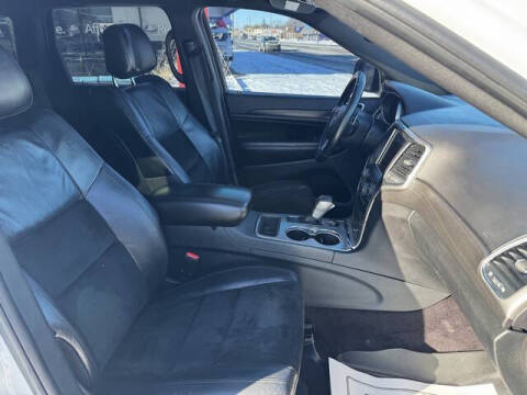 2017 Jeep Grand Cherokee Altitude