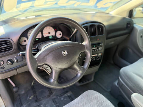 2005 Dodge Grand Caravan SE