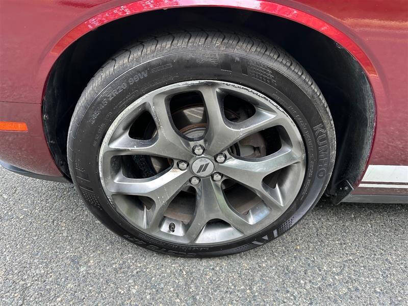 2017 Dodge Challenger SXT