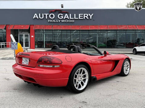 2003 Dodge Viper SRT-10