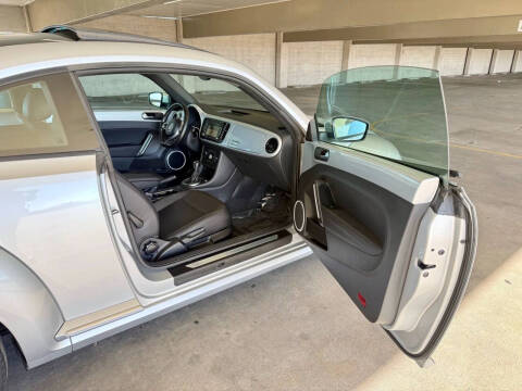 2012 Volkswagen Beetle
